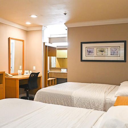 Days Inn By Wyndham San Francisco S/Oyster Point Airport South San Francisco Dış mekan fotoğraf