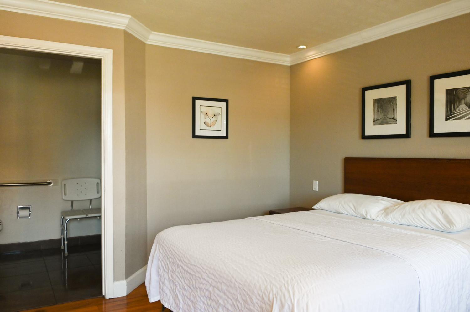Days Inn By Wyndham San Francisco S/Oyster Point Airport South San Francisco Dış mekan fotoğraf