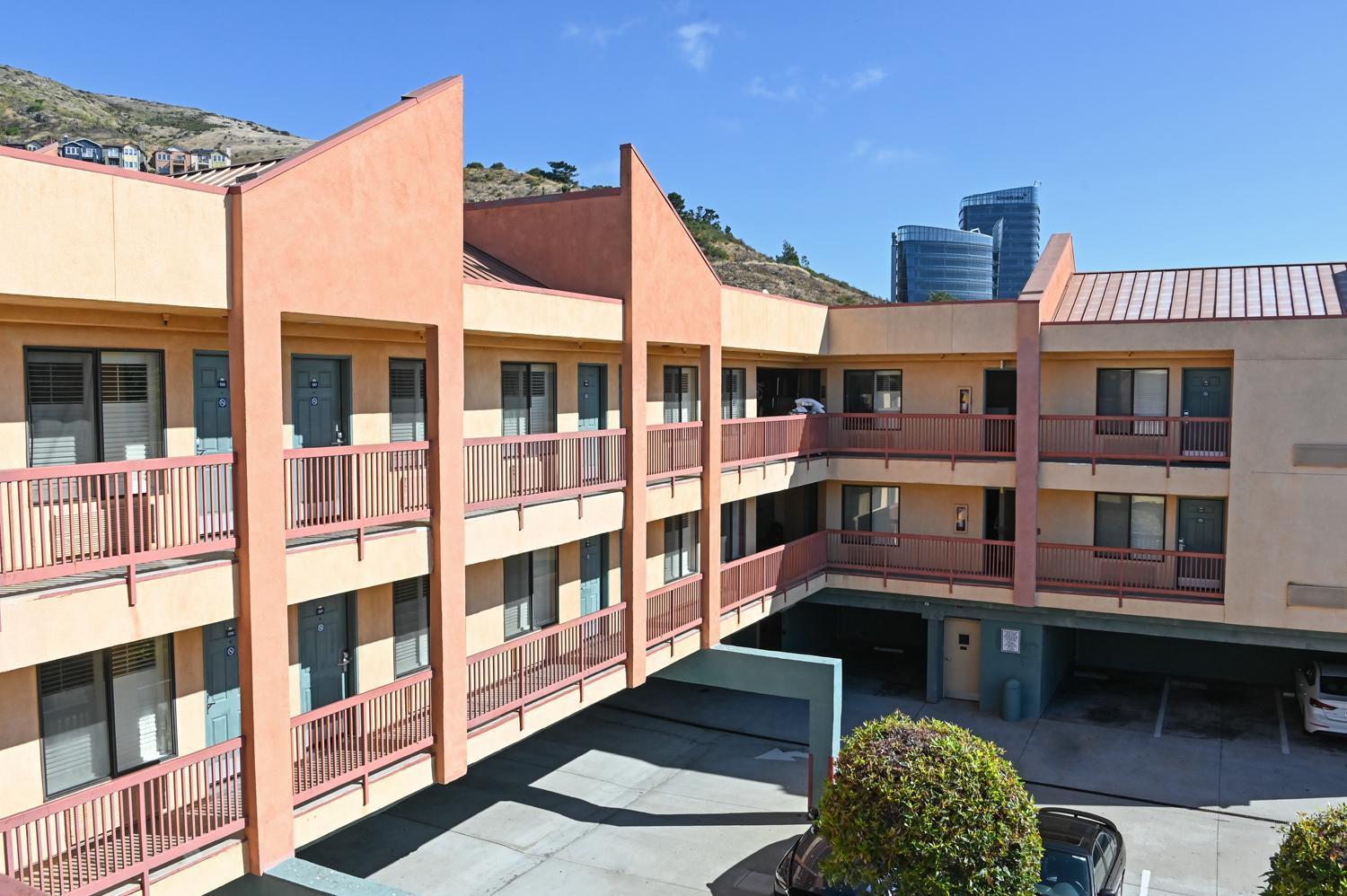 Days Inn By Wyndham San Francisco S/Oyster Point Airport South San Francisco Dış mekan fotoğraf
