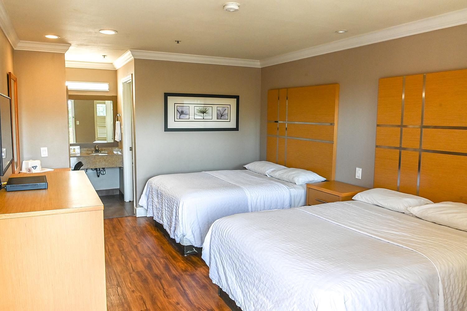 Days Inn By Wyndham San Francisco S/Oyster Point Airport South San Francisco Dış mekan fotoğraf